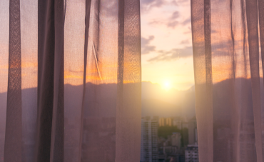 Tipologie di tende da interni: plissettate, a pannello, a rullo e altro